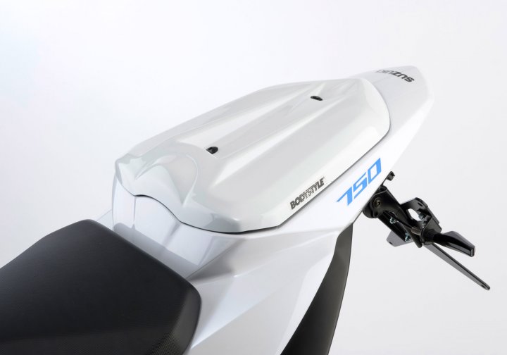 BODYSTYLE Sitzkeil fÃ¼r GSR 750 C5 für GSR 750 C5