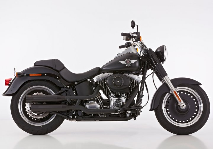 FALCON Double Groove Slip on ErsatzdÃ¤mpfer fÃ¼r SOFTAIL Street Bob 107 FXBB für SOFTAIL Street